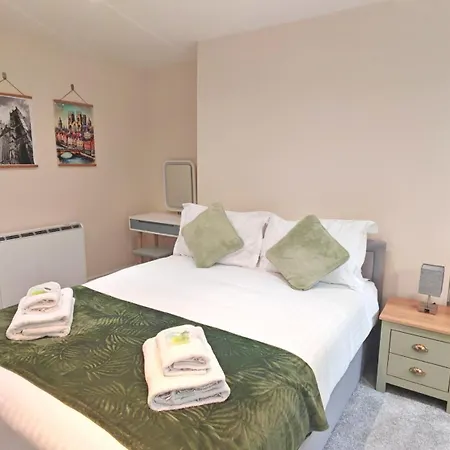 Appartement Cosy Hideaway 7mins Walk To Historical Centre