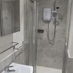 Cosy Hideaway 7mins Walk To Historical Centre *