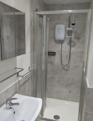 Cosy Hideaway 7mins Walk To Historical Centre *